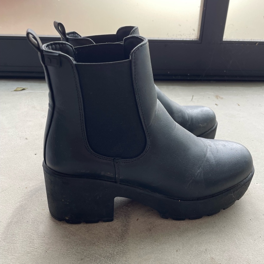 Coolway Chelsea Platform Boots